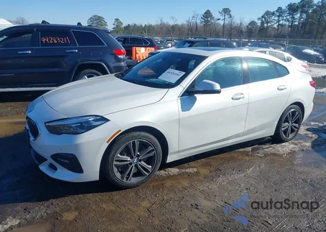 2021 BMW 228I Gran Coupe xDrive z USA, uszkodzony, nr VIN WBA73AK05M7J74715